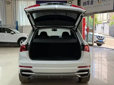 Audi Q3 2023, 23000 км, за 199800 CNY - фото 23