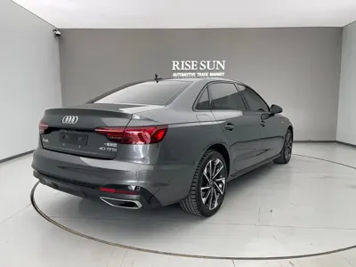 Audi A4L 2022, 27000 км, за 138800 CNY
