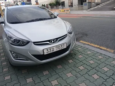 Hyundai Avante 2014, 132000 км, за 4500000 KRW
