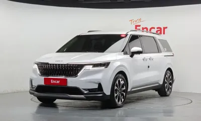 Kia Canival · 2023 год