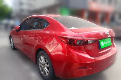 Mazda Mazda 3 Axela 2017, 95100 км, за 40230.38 CNY