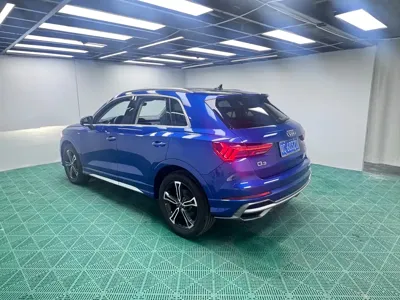 Audi Q3 2022, 37000 км, за 169800 CNY