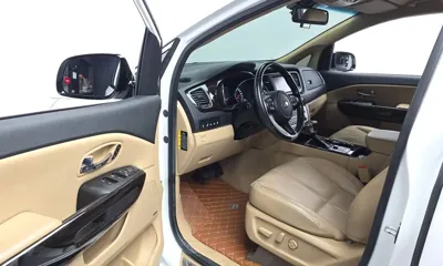 Kia Canival 2019, 139415 км, за 15500000 KRW - фото 10