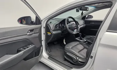 Hyundai Avante 2019, 134123 км, за 8700000 KRW - фото 10