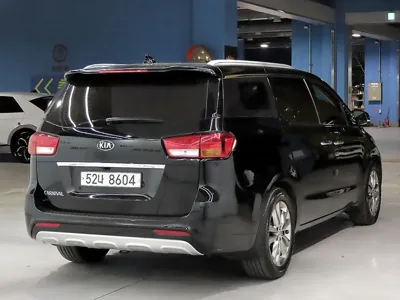 Kia Canival 2017, 272397 км, за 6500000 KRW