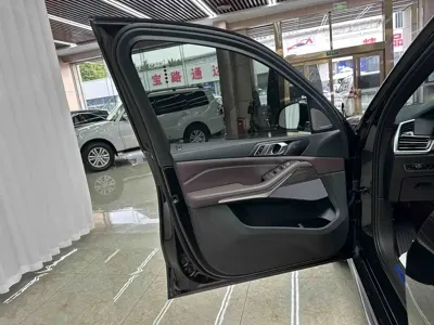 BMW X5 2022, 45000 км, за 416000 CNY - фото 7