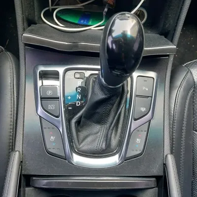 Hyundai Grandeur 2015, 175000 км, за 5500000 KRW - фото 9