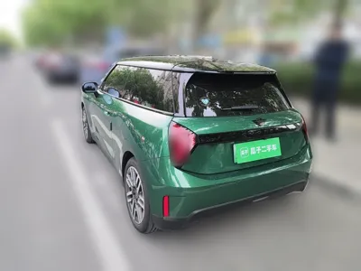 MINI Electric MINI COOPER 2025, 7900 км, за 156289.25 CNY - фото 18