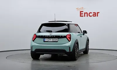 MINI Cooper 2025, 13997 км, за 32900000 KRW