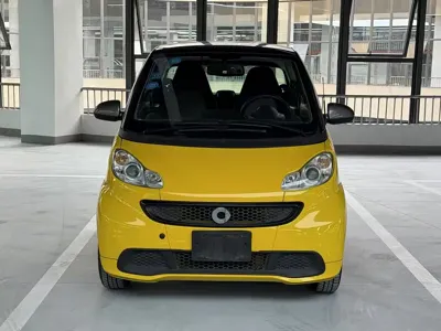 Smart Smart Fortwo 2015, 60000 км, за 25800 CNY