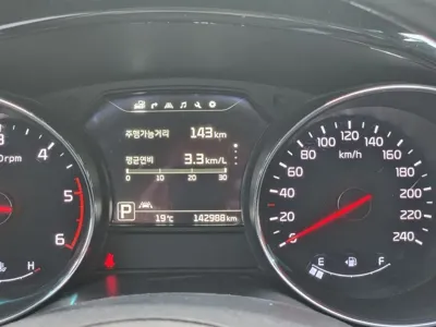 Kia Canival 2018, 142951 км, за 12500000 KRW - фото 8