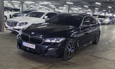 BMW 5-Series · 2023 год