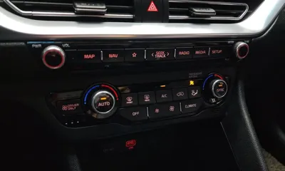 Kia Niro 2020, 126392 км, за 15200000 KRW - фото 16