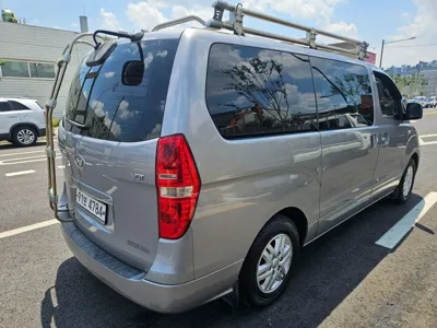 Hyundai Starex 2018, 200657 км, за 8500000 KRW