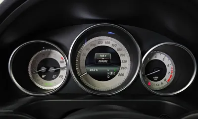 Mercedes-Benz E-Class 2016, 203202 км, за 8900000 KRW - фото 8