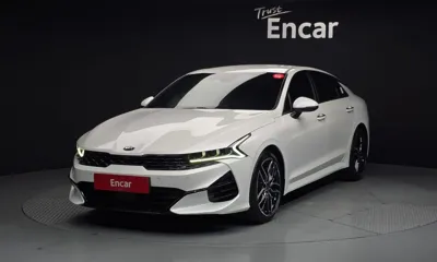 Kia K5 · 2020 год