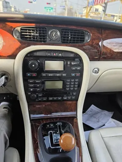Jaguar XJ-6 2004, 202053 км, за 7500000 KRW - фото 8