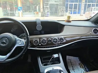 Mercedes-Benz S-Class 2020, 127200 км, за 310900 CNY - фото 13