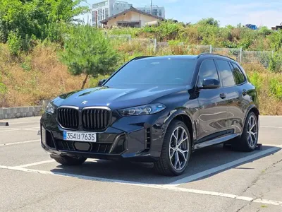 BMW X5 · 2025 год