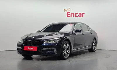 BMW 7-Series · 2017 год