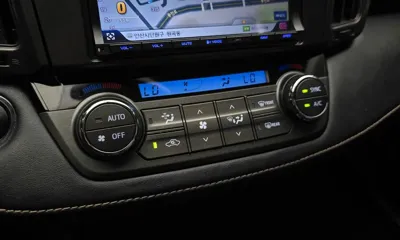 Toyota RAV4 2015, 59747 км, за 19000000 KRW - фото 18