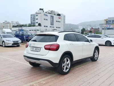 Mercedes-Benz GLA-Class 2018, 18130 км, за 19500000 KRW - фото 4