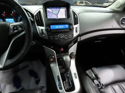 ChevroletGMDaewoo Cruze 2015, 118678 км, за 3900000 KRW - фото 10