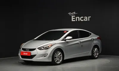 Hyundai Avante · 2012 год