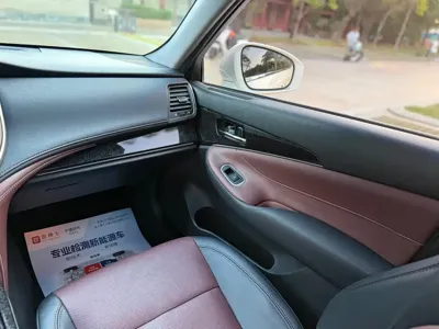 Toyota Crown 2018, 87000 км, за 106800 CNY - фото 18