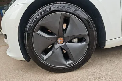 Tesla Model 3 2019, 54400 км, за 114226.28 CNY - фото 10