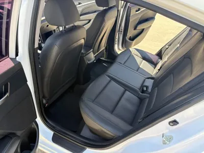 Hyundai Avante 2019, 187625 км, за 9300000 KRW - фото 10
