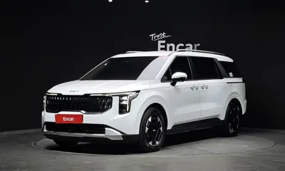 Kia Canival · 2025 год