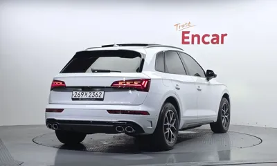 Audi SQ5 2021, 12335 км, за 51000000 KRW