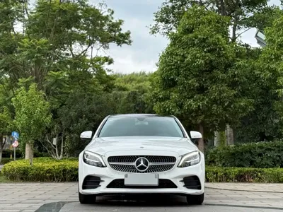Mercedes-Benz C-Class 2020, 67000 км, за 135900 CNY