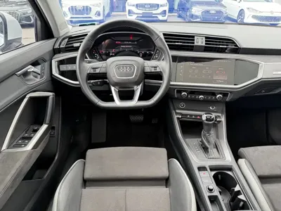 Audi Q3 2023, 16900 км, за 185799 CNY - фото 18