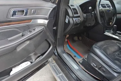 Ford Explorer 2016, 111400 км, за 69067.37 CNY - фото 16