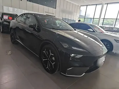 Deepal Deepal SL03 2026, 100 км, за 92200 CNY