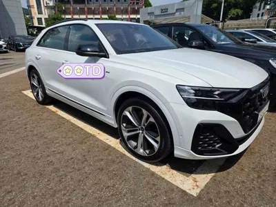 Audi Q8 2026, 10 км, за 118620000 KRW
