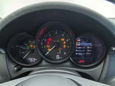 Porsche Macan 2024, 30000 км, за 398000 CNY - фото 10