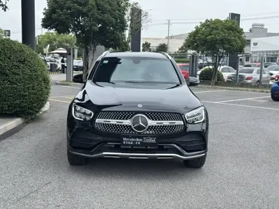 Mercedes-Benz GLC 2022, 87500 км, за 184899 CNY