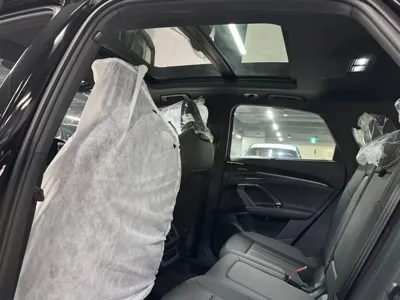Audi Q5 2025, 15 км, за 87000000 KRW - фото 13