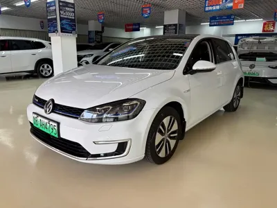 Volkswagen Golf EV · 2020 год