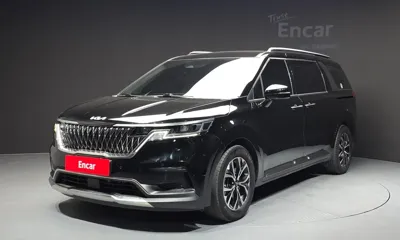 Kia Canival · 2022 год