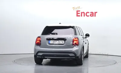 MINI Cooper 2022, 8949 км, за 16500000 KRW - фото 4