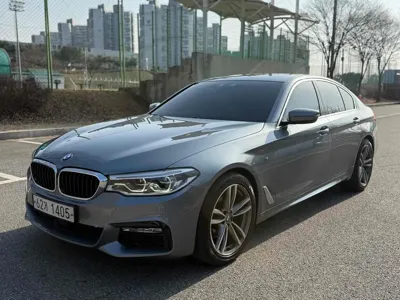 BMW 5-Series · 2018 год