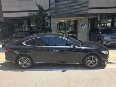 Hyundai Grandeur 2019, 63000 км, за 16000000 KRW - фото 2
