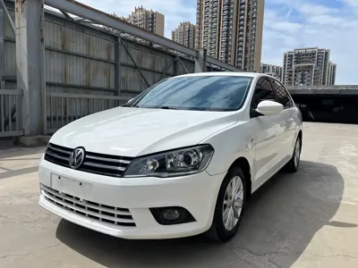 Volkswagen Jetta 2013, 120000 км, за 15800 CNY - фото 1