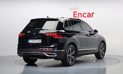 Volkswagen Tiguan 2023, 95172 км, за 33990000 KRW