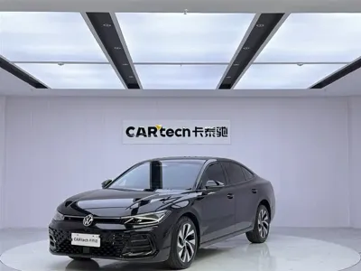 Volkswagen Passat · 2025 год