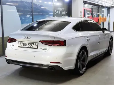 Audi A5 2019, 138578 км, за 20800000 KRW